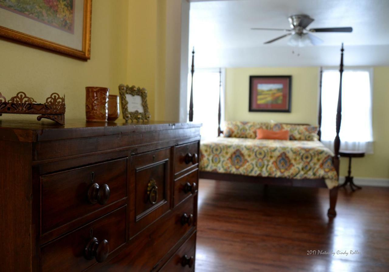 The Oaks Bed And Breakfast Sulphur Springs Ngoại thất bức ảnh